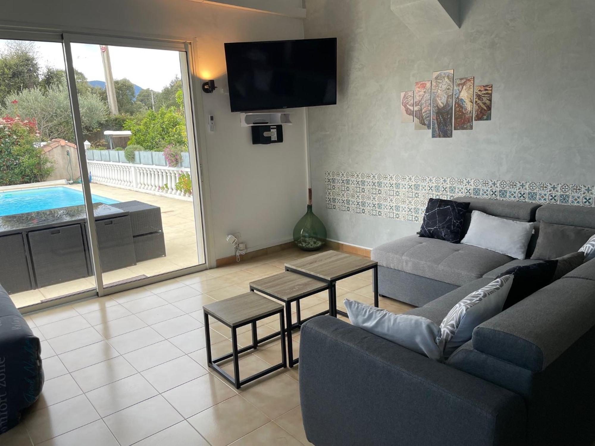 Villa Tous Conforts Avec Piscine Privee Et Acces Plage Cervione Luaran gambar