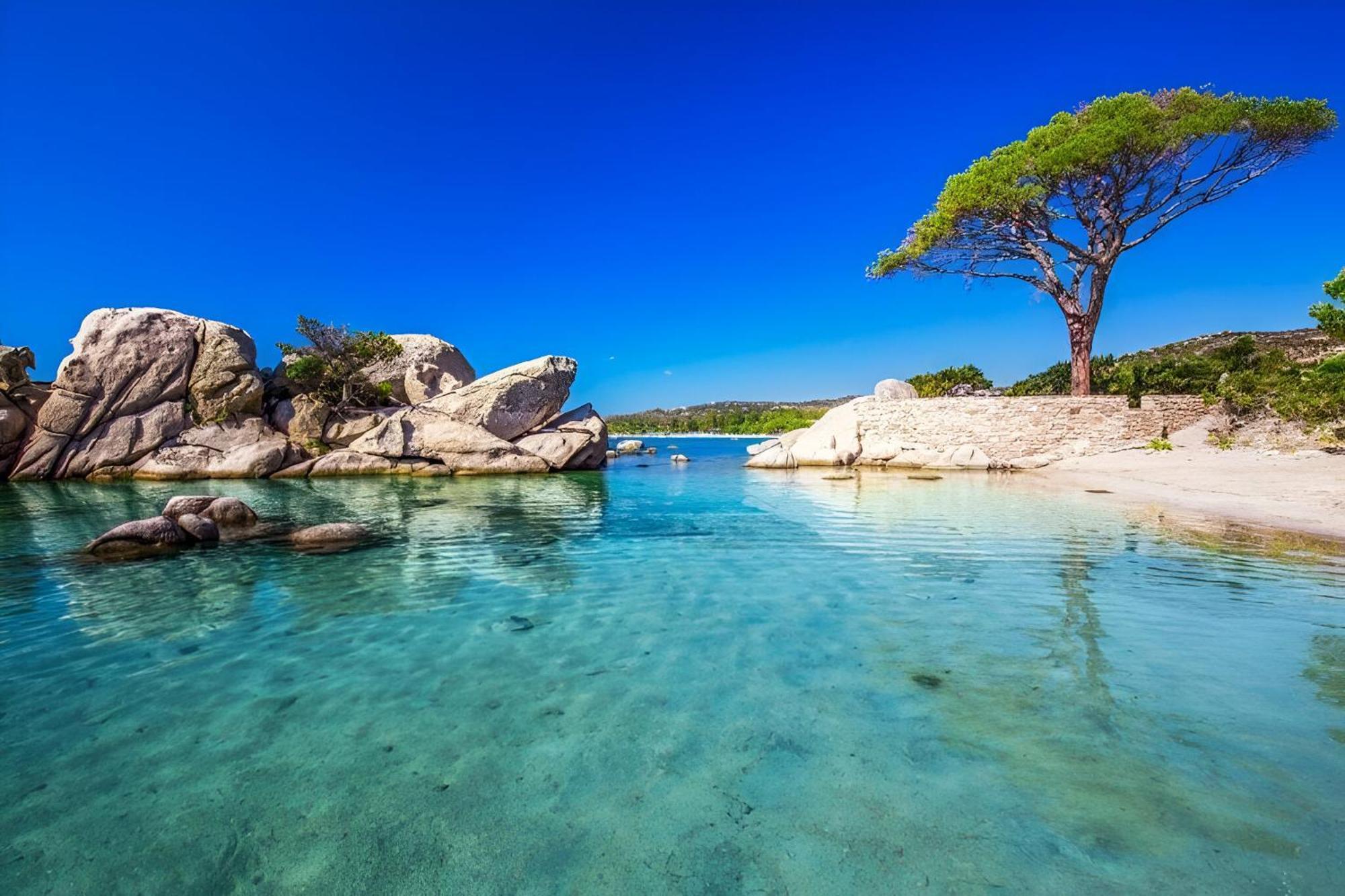 Villa Tous Conforts Avec Piscine Privee Et Acces Plage Cervione Luaran gambar